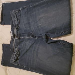 DKNY Soho Skinny Jeans